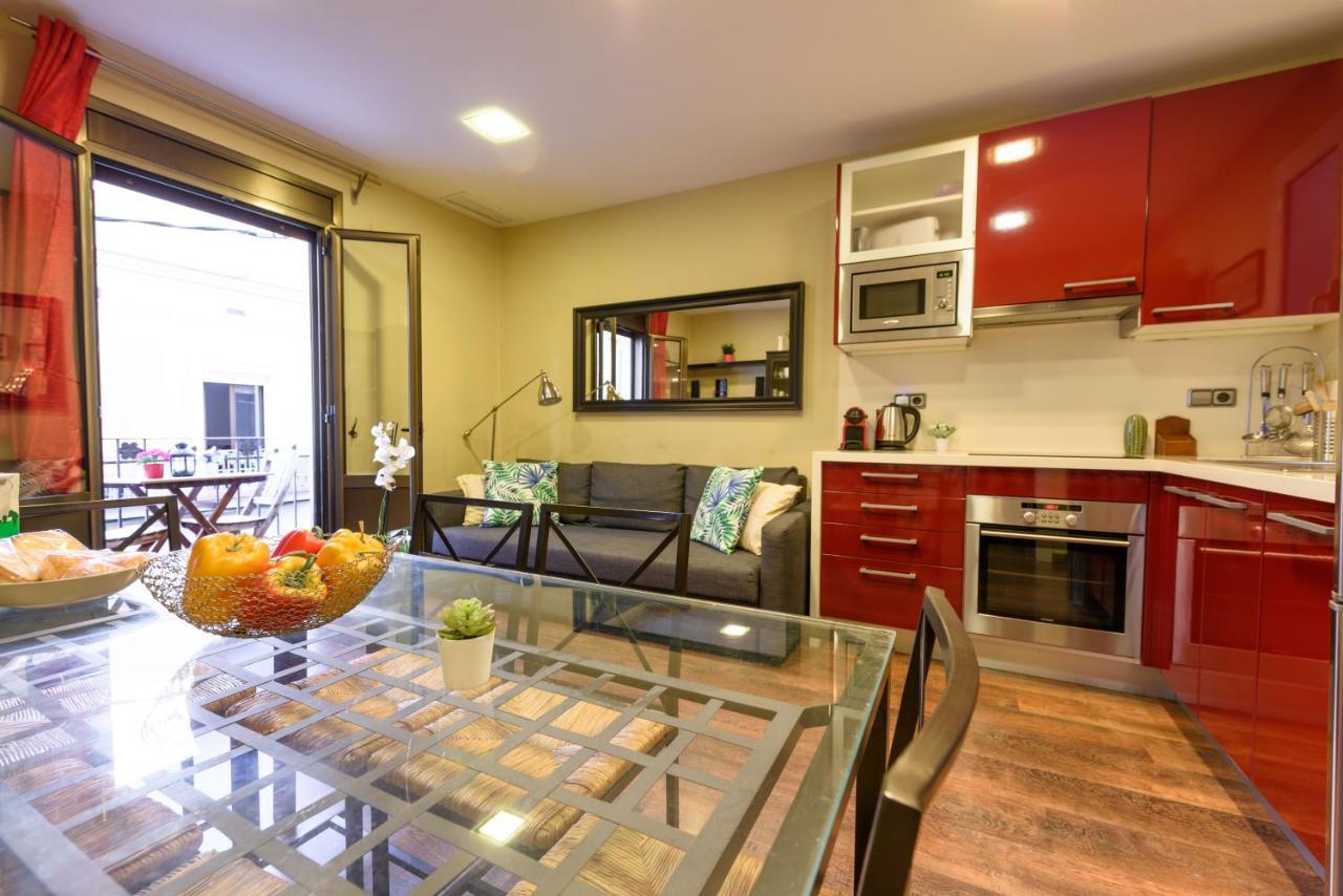 Ramblasrentals Cozy Renovated 2Br With Balcony Lift 20M Rambla - Parking - Wifi Barcelone Extérieur photo